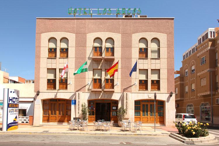 Hotel Los Arcos El Alquián Exterior foto